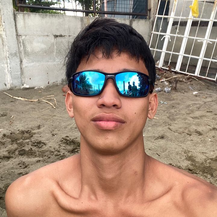 Khyler32
