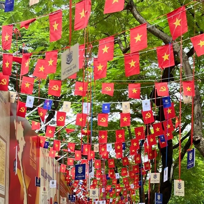 Cuộc Sống Muôn Màu 🇻🇳