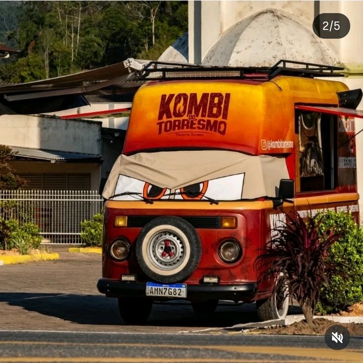 Piluá Kombi do Torresmo 2