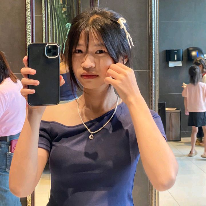 Cận 2,011 độ
