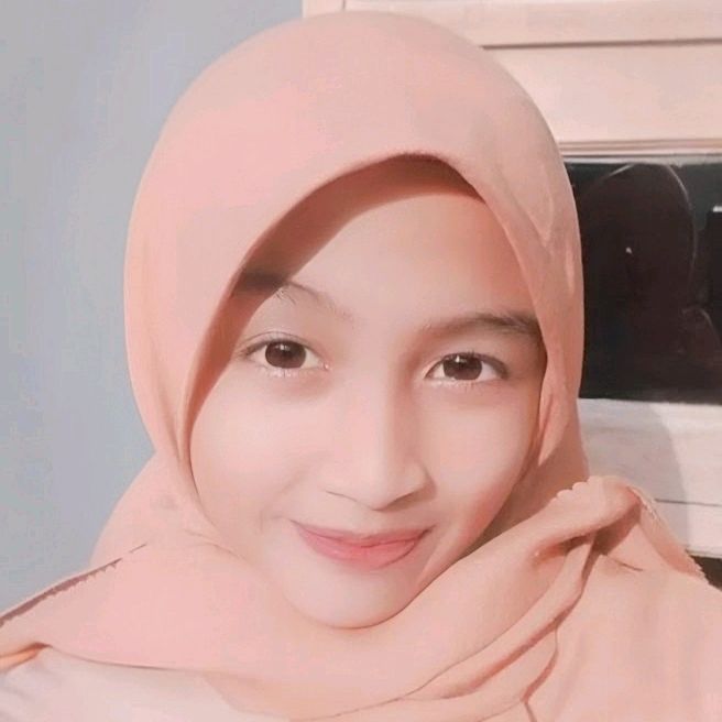outfitnya wanita