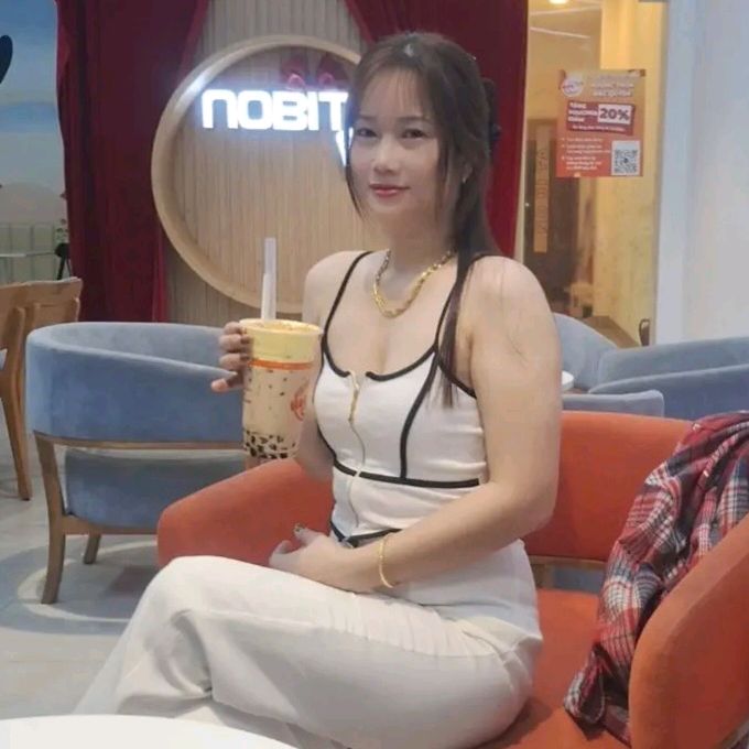 Bà Cô 9x