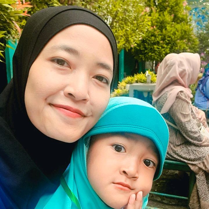 Haura Kids | School Supplies