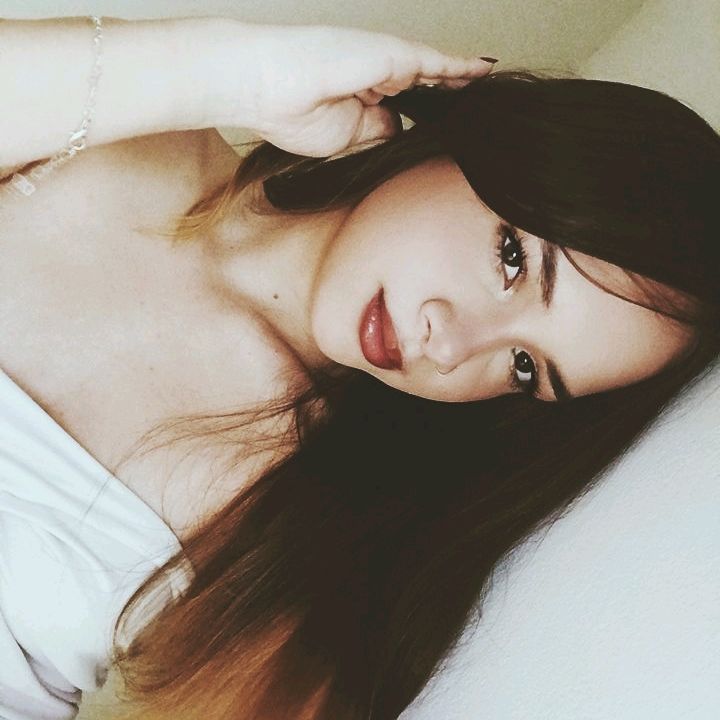 𝒜