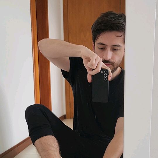 Ari