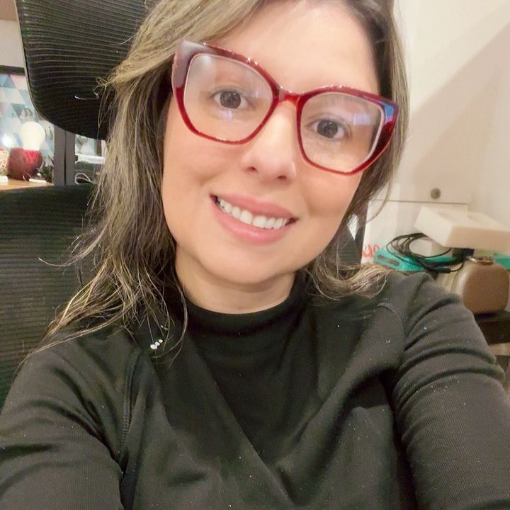 Cris Flores Coloring Shop