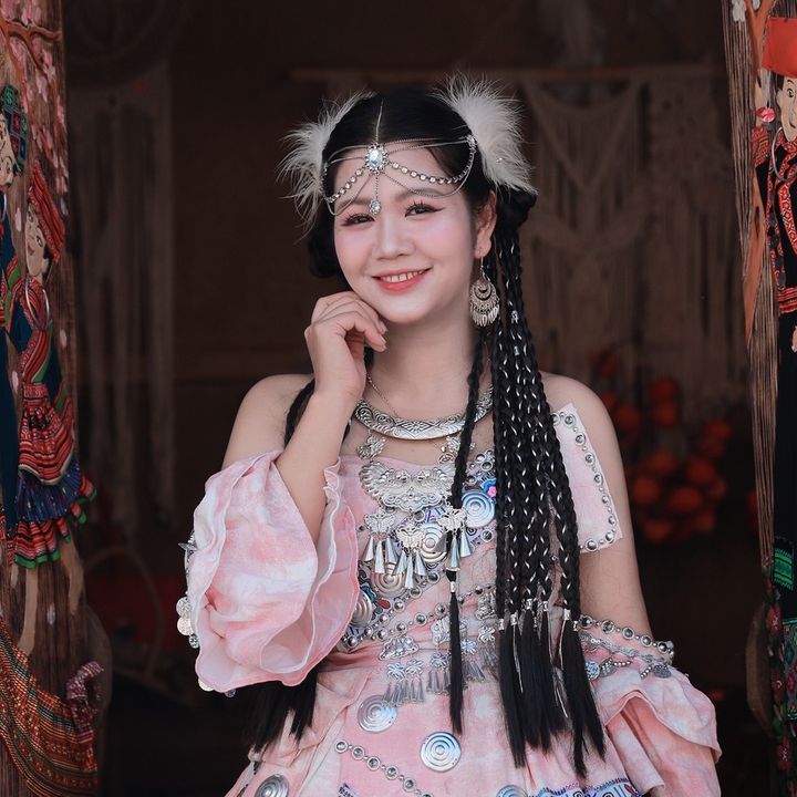 Tuyết Uy Tín