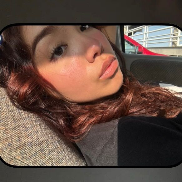 🤓❤️🔥🥳💖🫣💚😱