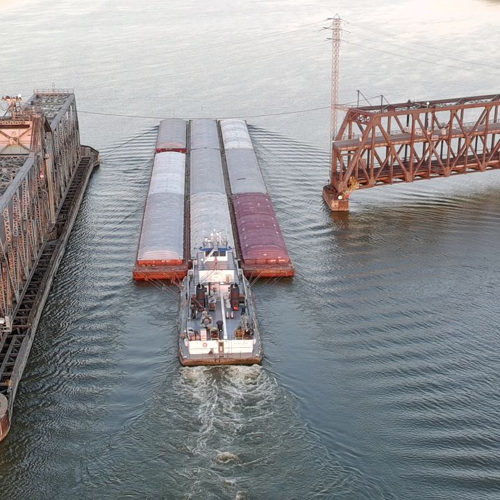 Towboats of the Mississippi