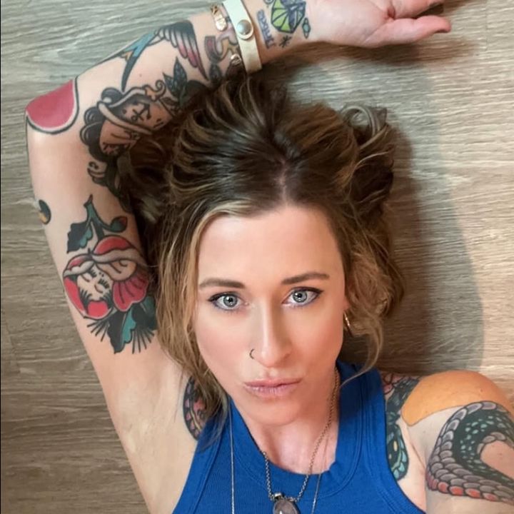 Nicole Yoga | Viral Finds