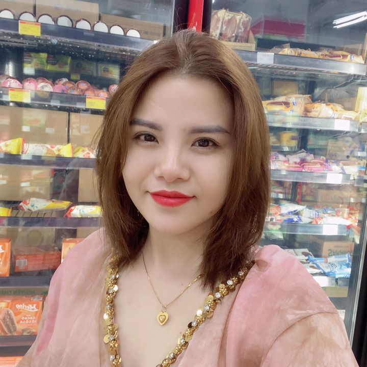 thuy ngan