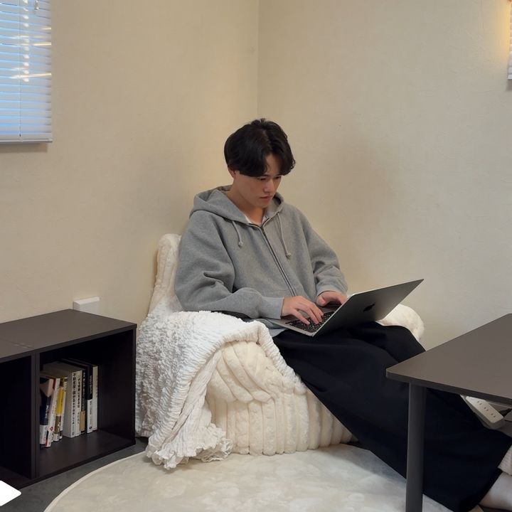 そう|新卒社会人のお部屋づくり