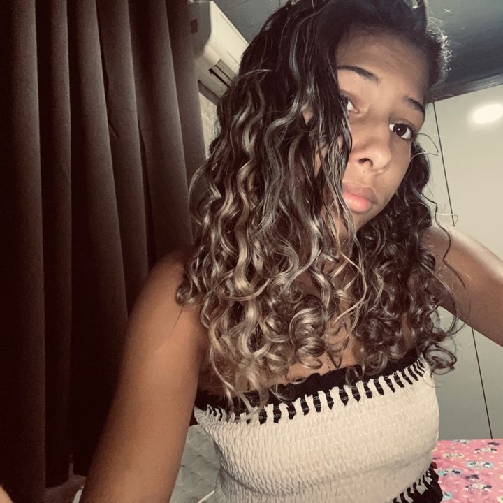 Anaxz