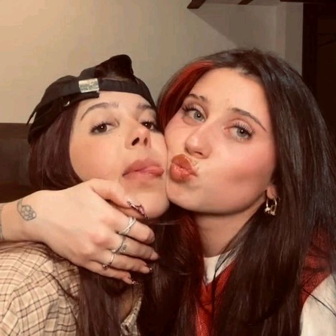 Jess and Mich seducemesipuedes