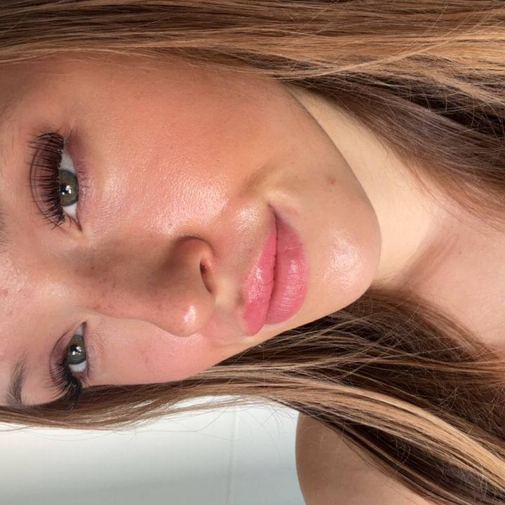 ℳ𝒾𝒸𝒽𝑒𝓁𝓁𝑒𝑒 🦦