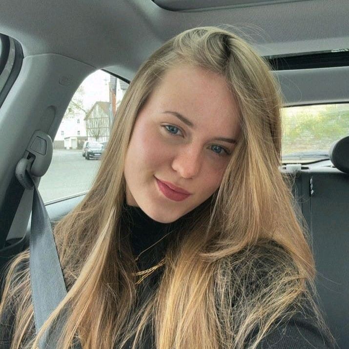 Larissa Hostin
