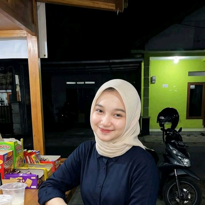 Riska Adelia