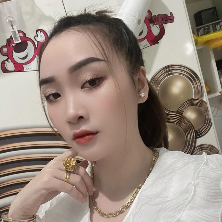 Hồng8386