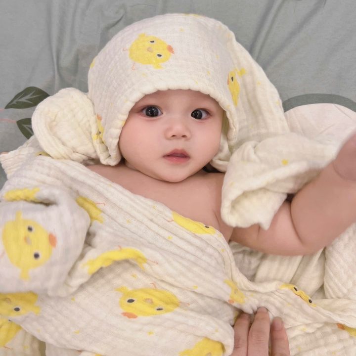 Huyền Review