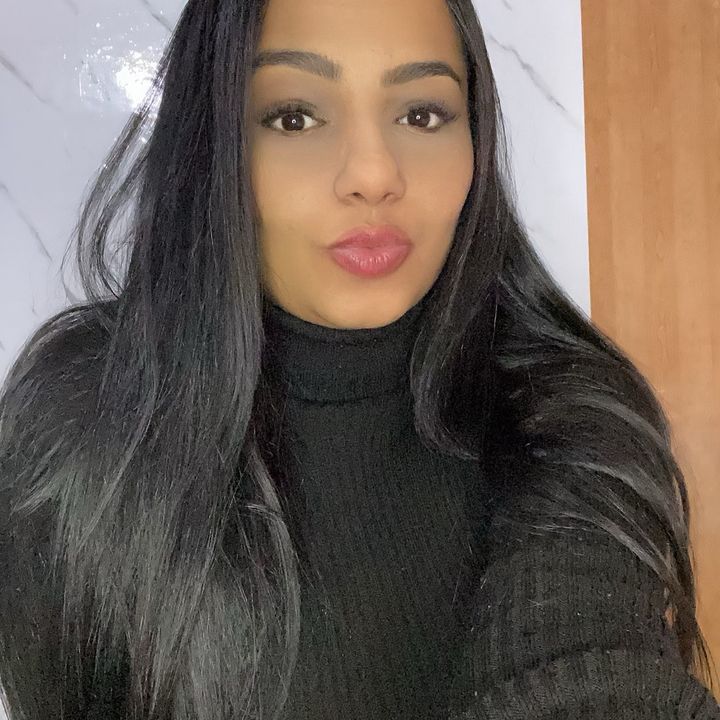 Thainá | Shop Creator