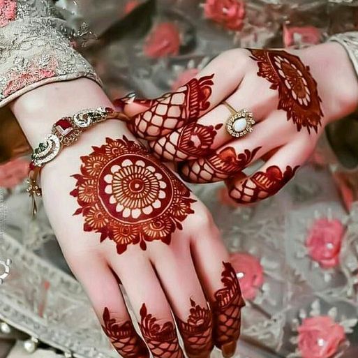 uniquemehndi designs