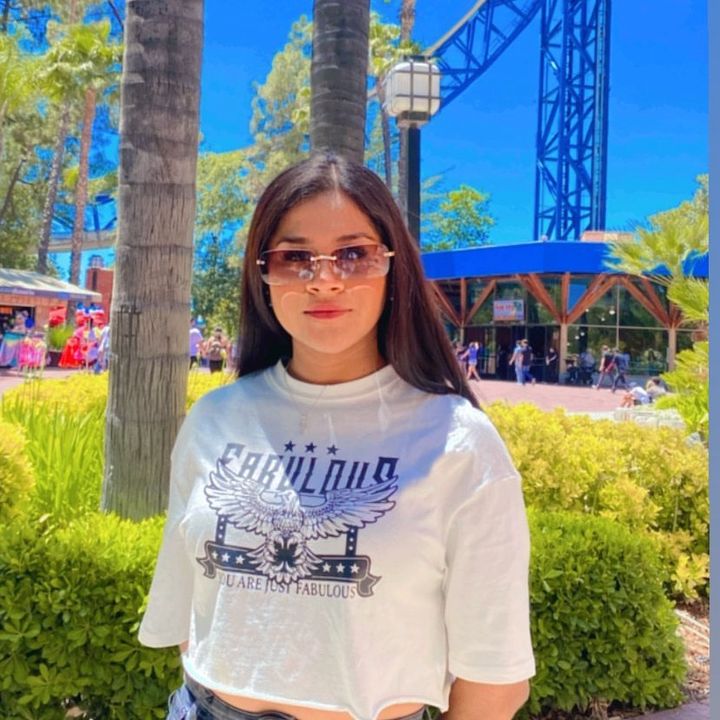 Cinthia g