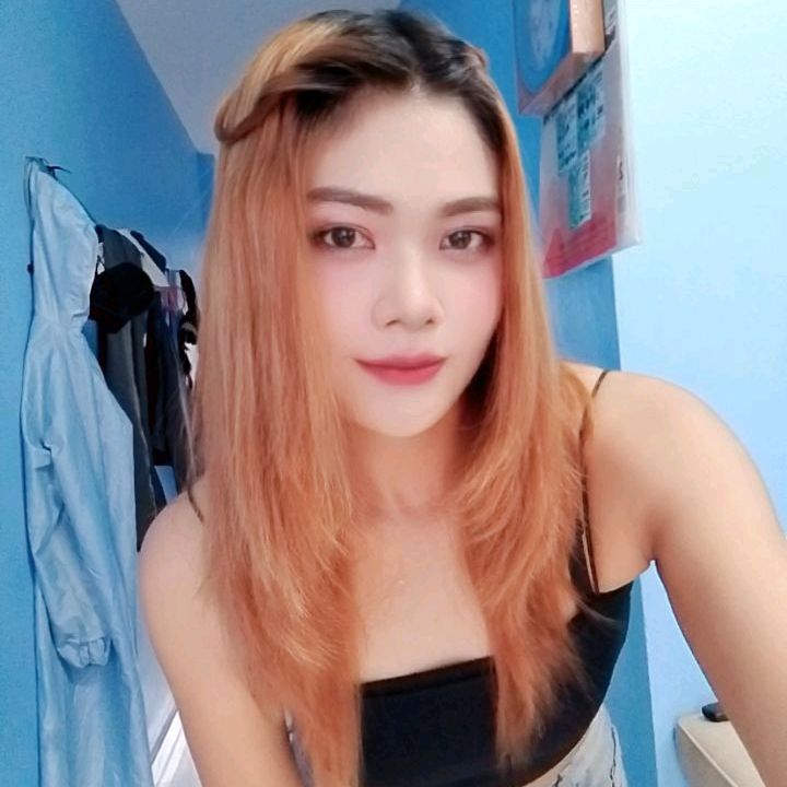 Myat Pwint Phyu(ဘိတ်သူမ)