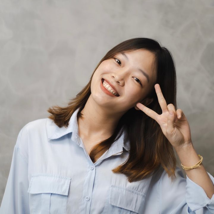Phương Khờ Review