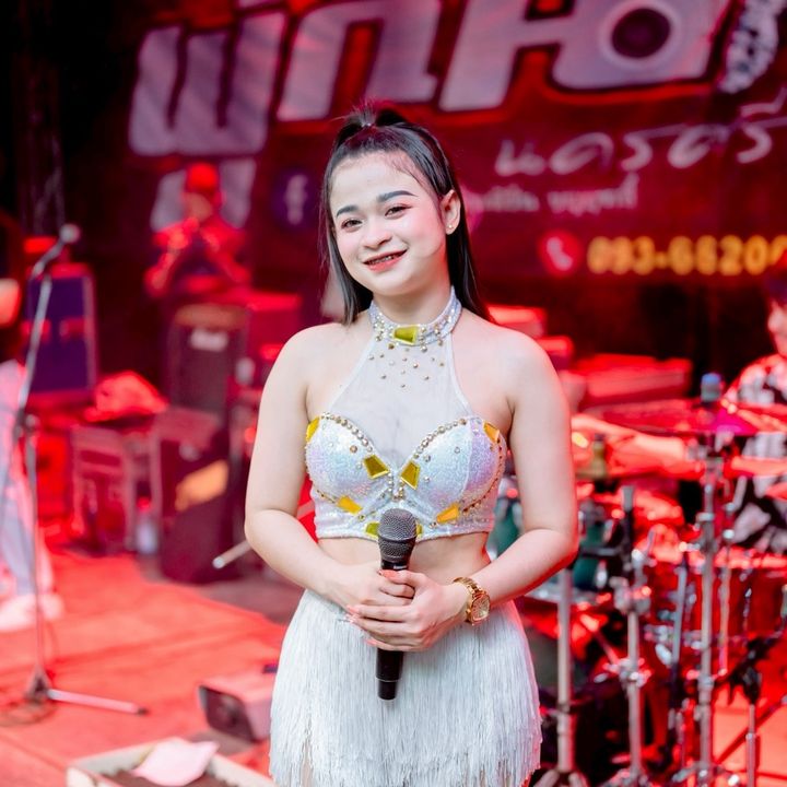 กิ๊ก วงพู่กันนครศรีฯ