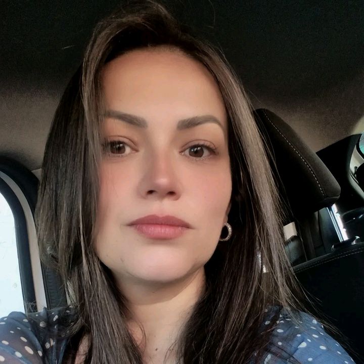 Kelly Zambolli