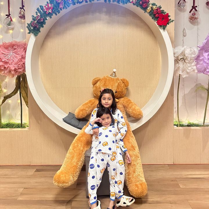 Dunia si kecil