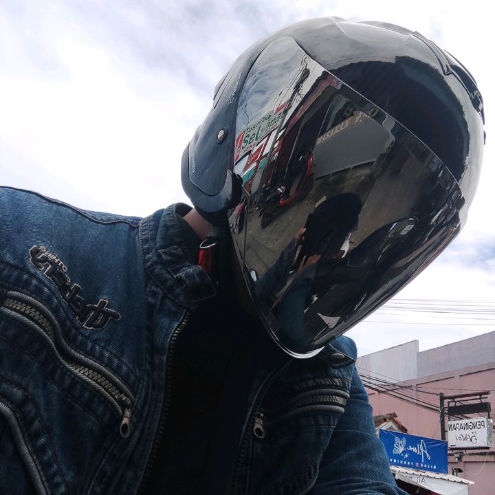 Story Ratu Azkia