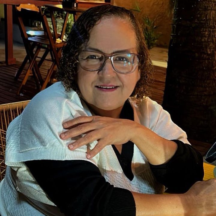 Dona Lourdes