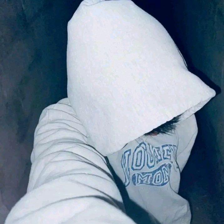 J_R🧿🪬