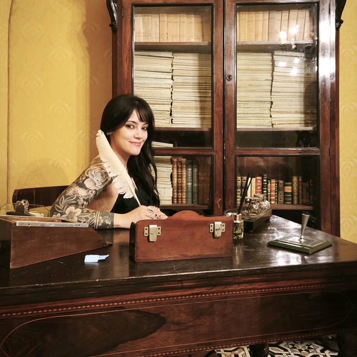 Escritora Políglota