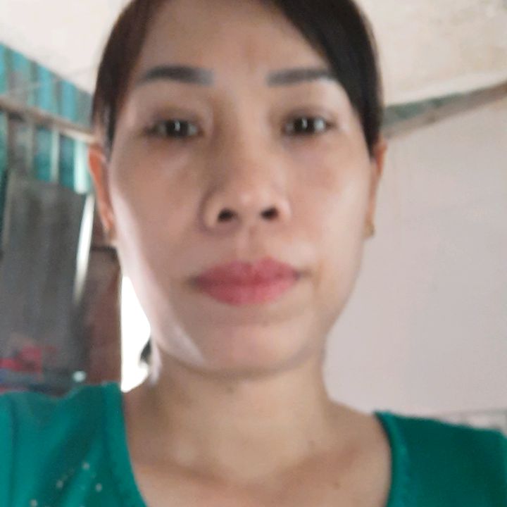 DIỄM THÚY