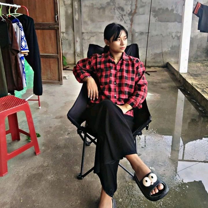 ™★Ĥśü★™🫥🍓(စလင်းသူလေး)