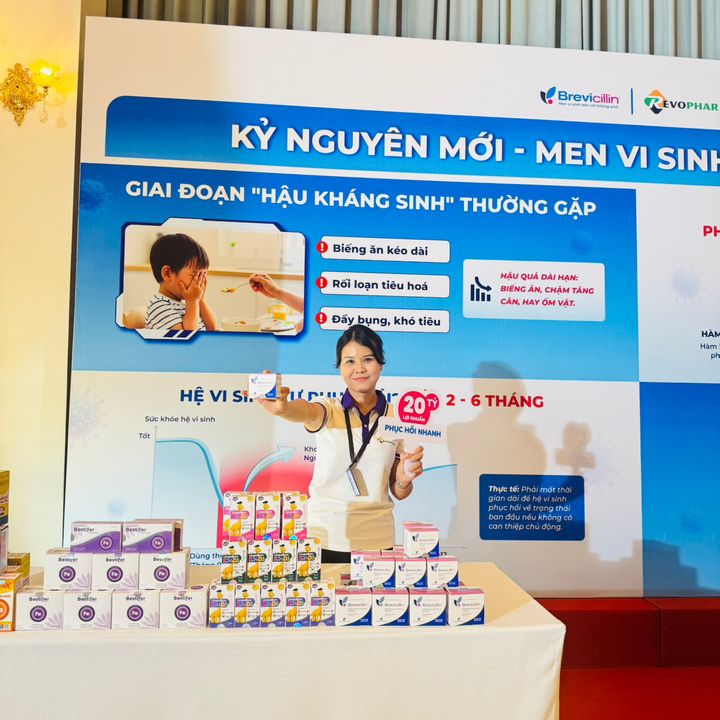 Thị Duyên làm Ecom