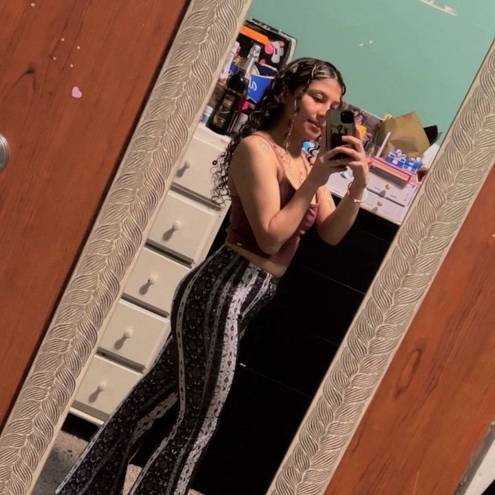 yadiralopez363