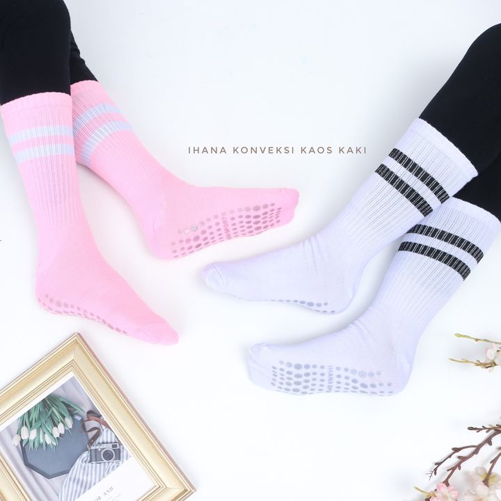 Rumah kaos kaki