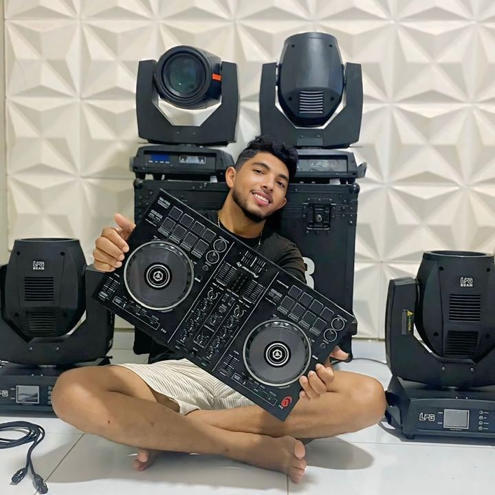 Dj Anderson maguinata