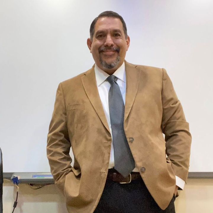 Dr.FranciscoMartínez
