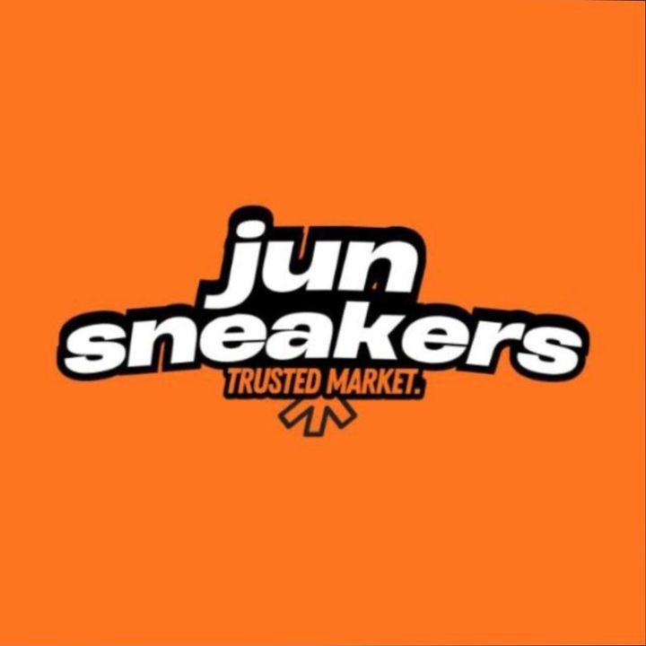 JUNSNEAKERS