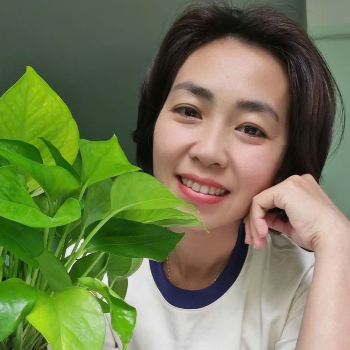 Út Hiền nè !