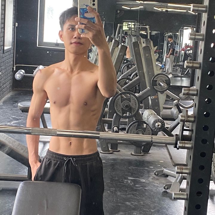 Huynh không làm đệ