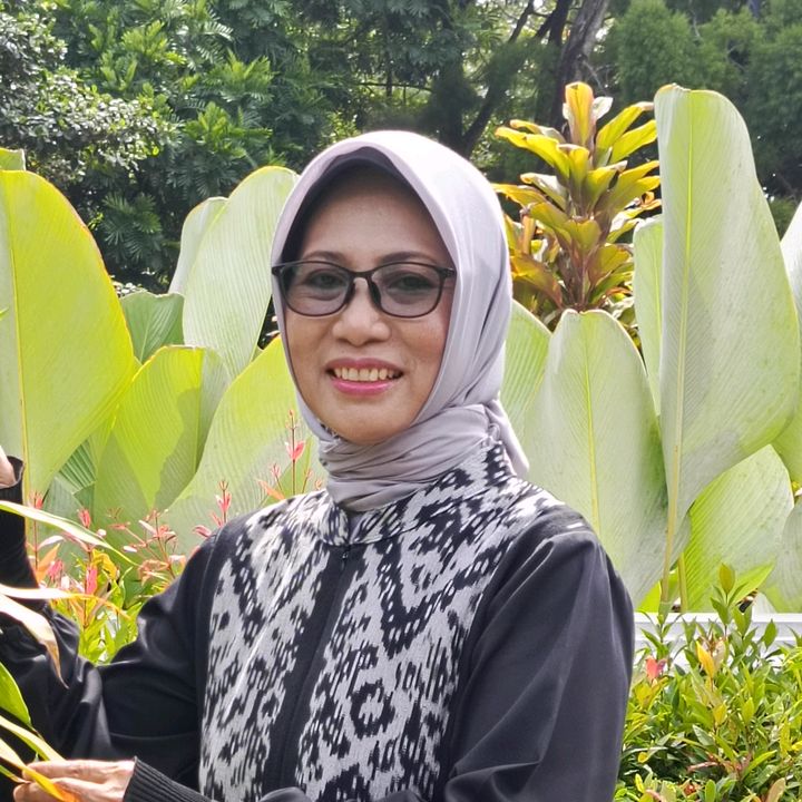 Mareka Dirumah
