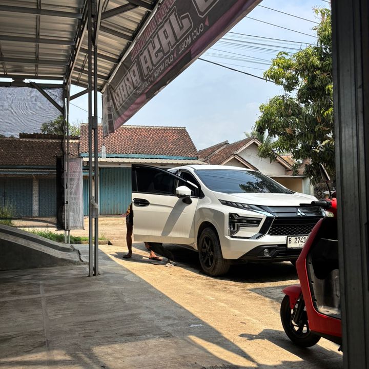 Gudang Store