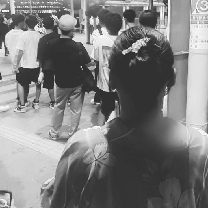 中²