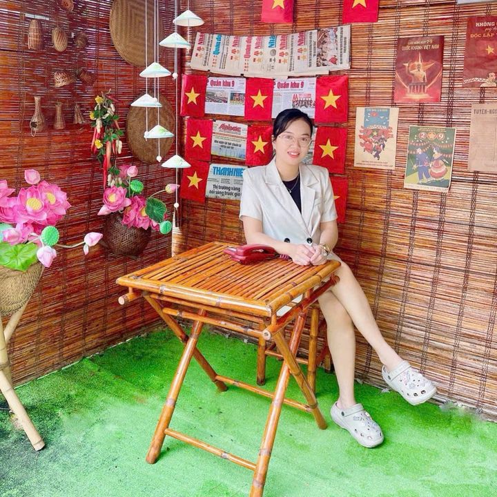 Tiệm Nhà Tú