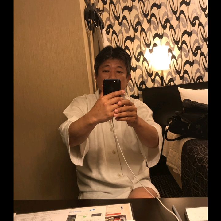 としひこ